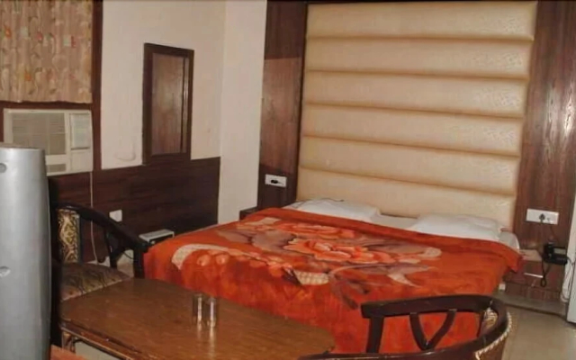 Hotel Baba Continental