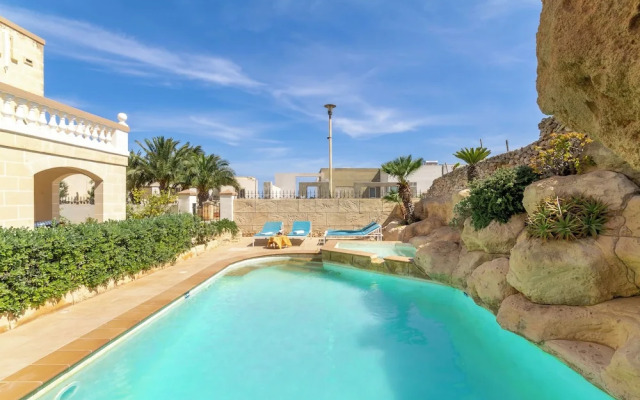 Villa & Pool 3 Mellieha Bay Retreat