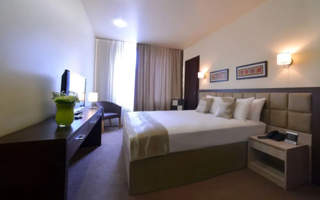AUA Barsam Suites Yerevan