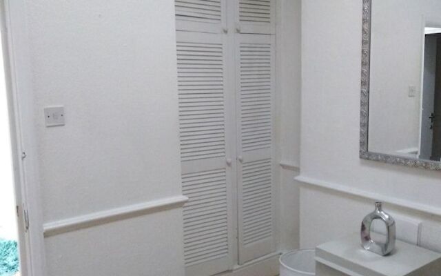 London Airport Comfort