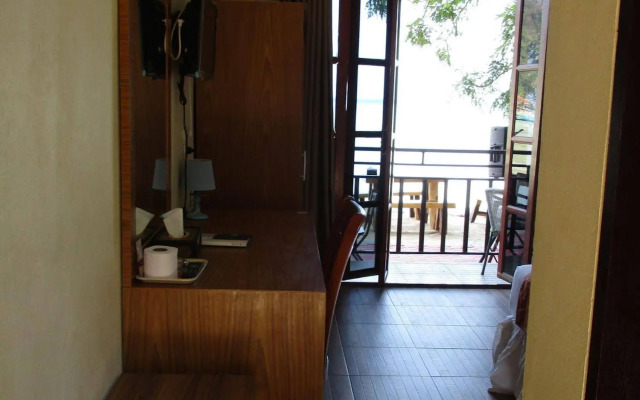Phi Phi Green House