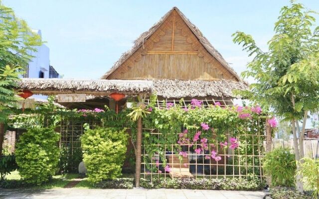 Ba's Garden Beachside Homestay