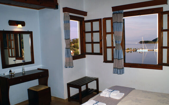 Drymna Hotel