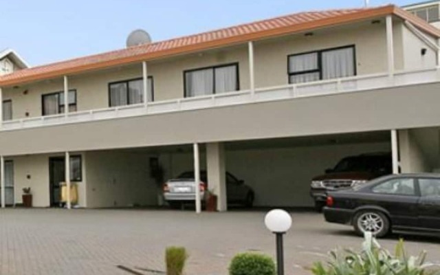 Marksman Motor Inn