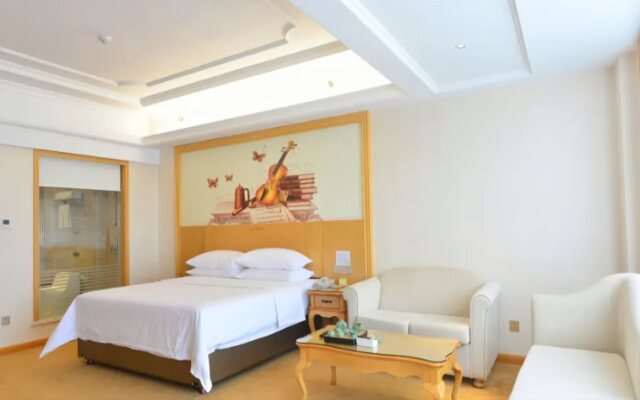 Vienna International Hotel (Huizhou Daya Bay Coastal Park Branch)