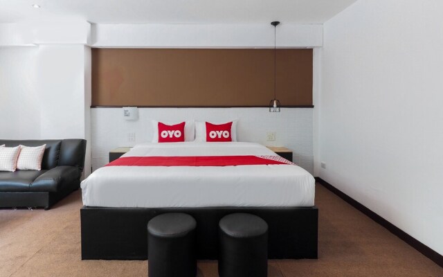 The Unique S Hotel by OYO Rooms
