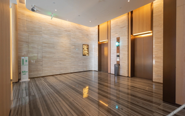 Kuanrong Suite Hotel (Chimelong Wanda Store in Panyu, Guangzhou)