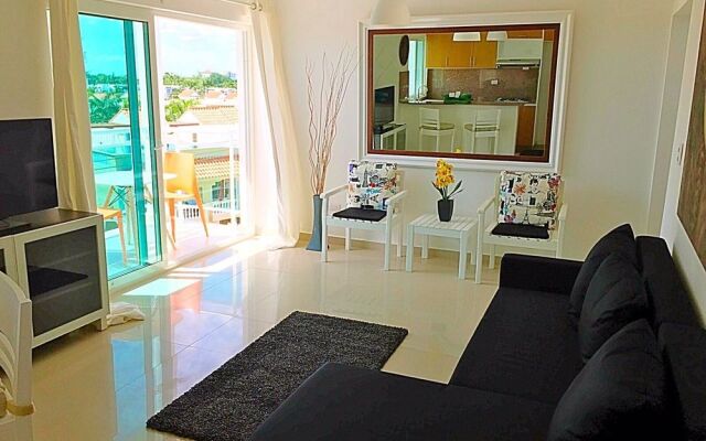 Vista Marina Residence