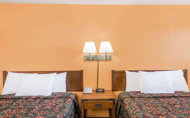 Knights Inn Chanute