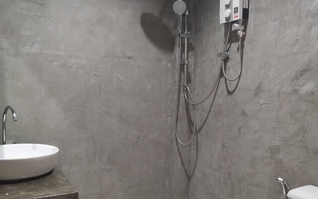 Suchanaree At Leam Ngop