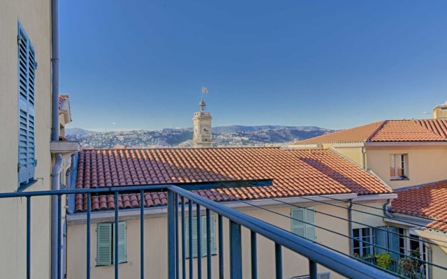 Nice 2 Room Apartment With Terrace - Vieux Nice