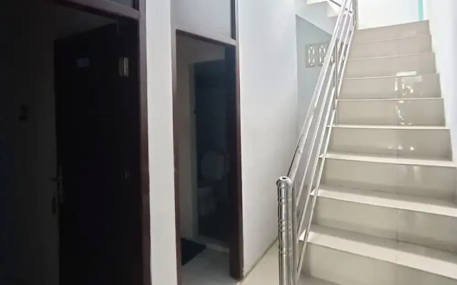 OYO 92207 Hotel Koperasi