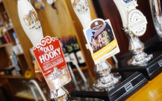 George Inn & Millingbrook Lodge