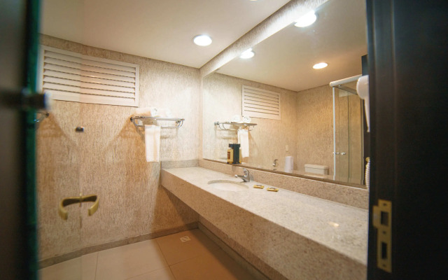 Mabu Curitiba Business