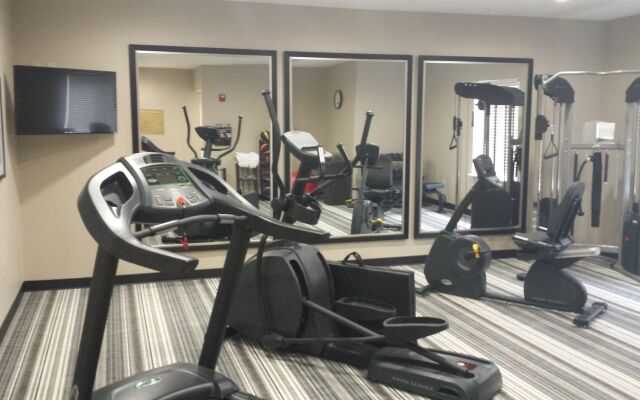 Candlewood Suites College Station