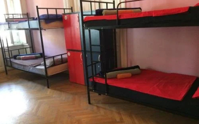 Squirrel Hostel Tbilisi