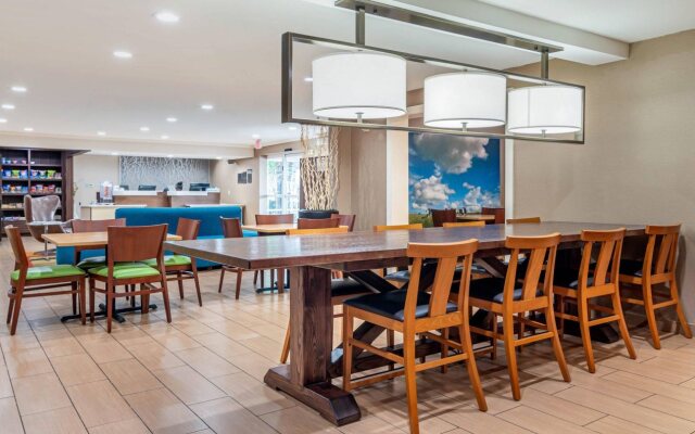 Garner Hotel Macon West by IHG