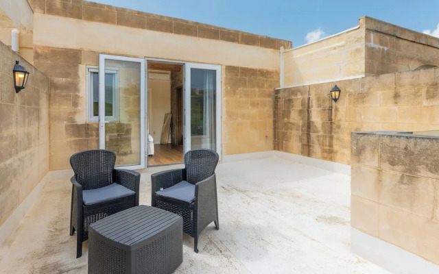 Solaris Gozitan Villa With Pool Gozo