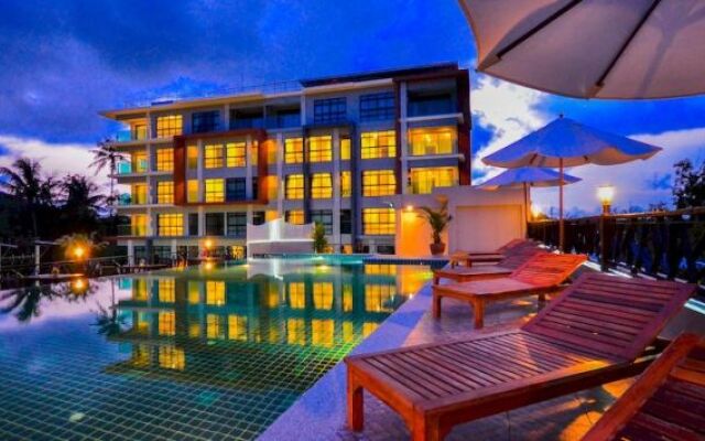 The Nice Condotel Bangtao Beach