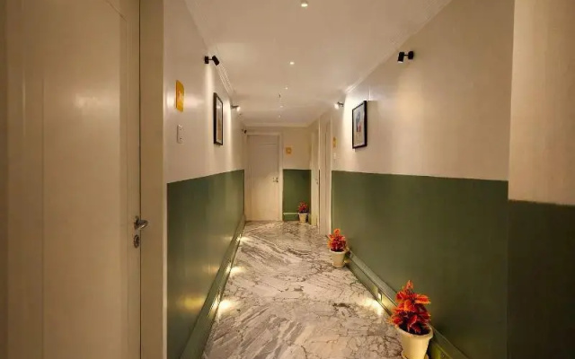 Phoenix Unmatched Comfort - Hotel Near Fateh Sagar Lake Udaipur