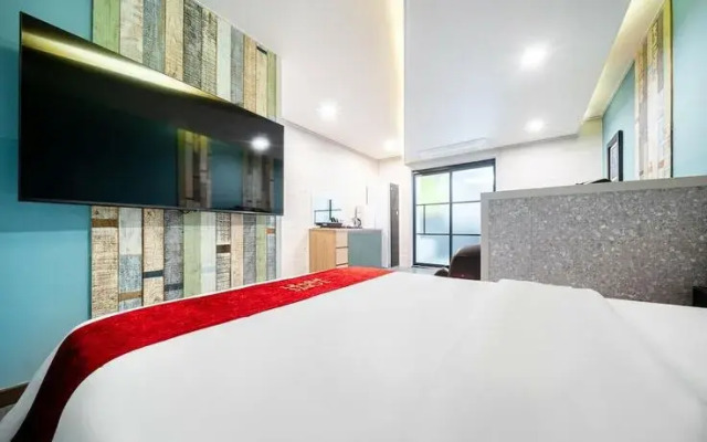 Gimje Toms Drive-in Self Check-in Motel