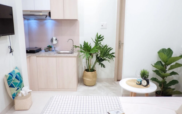 TRIIP The Allie 528 Apartment