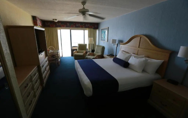 Shoreline Island Resort - Exclusively Adult