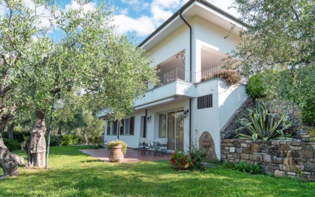 Villa Alberto Diano Marina 31423