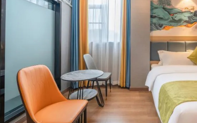 Jingzhiyue Hotel (Guigang Wuyue Plaza Guigang Station) – Guest Rooms – Guigang