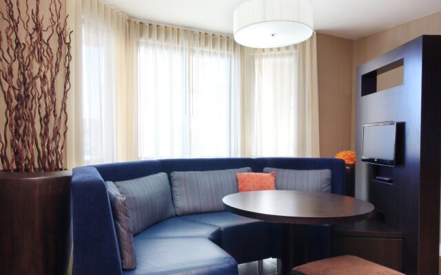 Courtyard by Marriott Roseville