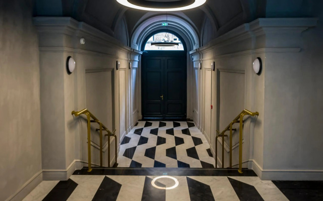 Romantic Deluxe Studio In The City's Epicentrum