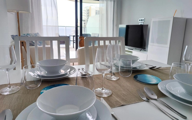 SUNSET WAVES sea & sky apartment