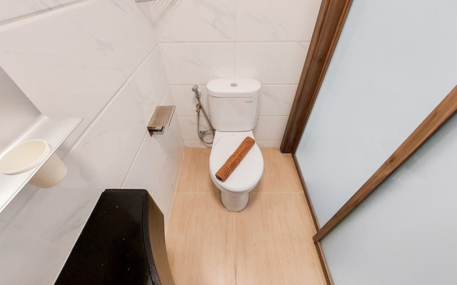 Restful Studio Room At Sky House Bsd Apartment