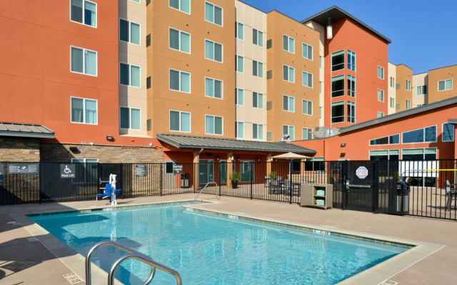 Residence Inn by Marriott Bakersfield West