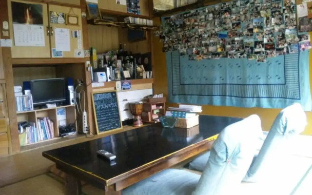 OKINAWA MOTOBU GUESTHOUSE - Hostel