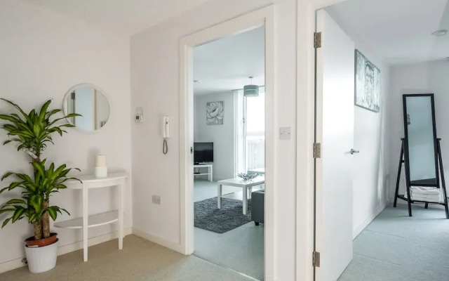 Central View Apartment