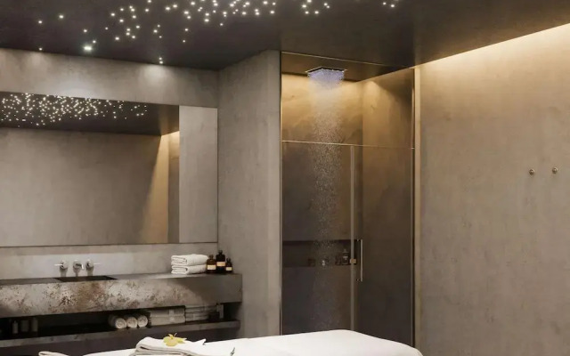 Gem Forest Hotel Nairobi - MGallery Collection