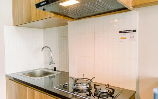 Comfy Studio At Amazana Serpong Apartment