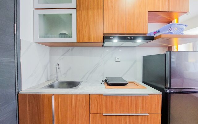 Good And Homey Studio At Collins Boulevard Apartment