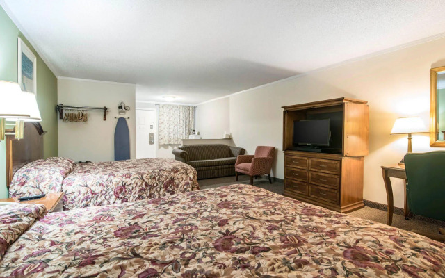 Rodeway Inn & Suites Ithaca South