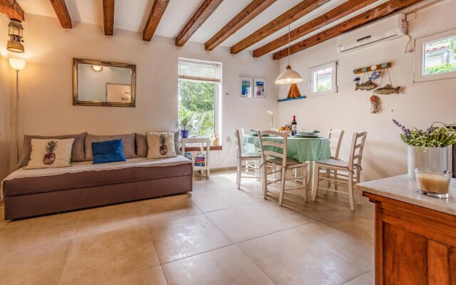 Amazing Home in Premantura With Wifi and 2 Bedrooms