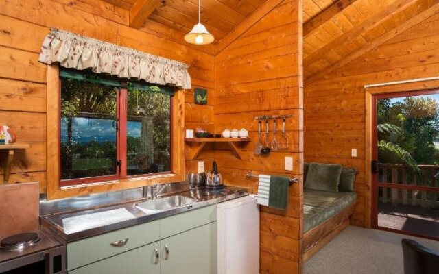Abel Tasman Ocean View Chalet