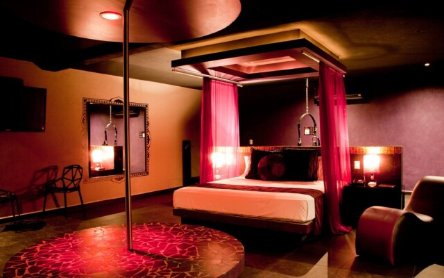 Sensaciones Motel Boutique - Adults Only