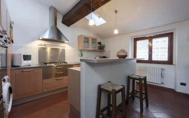 Toscanella 3 Bedrooms by Mmega