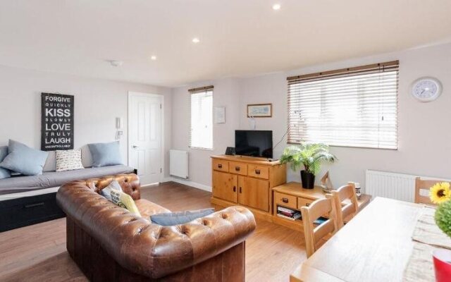 Mystay Hemans Street