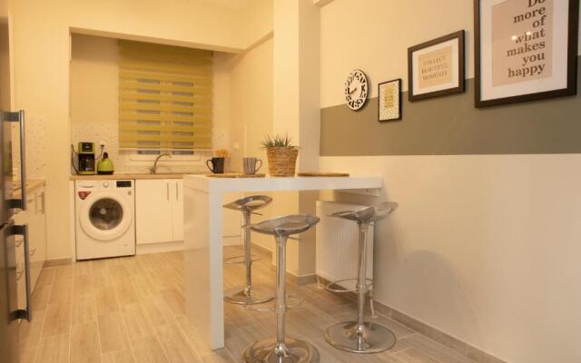 Alchemia, beautiful spacious apartment in Giannitsa