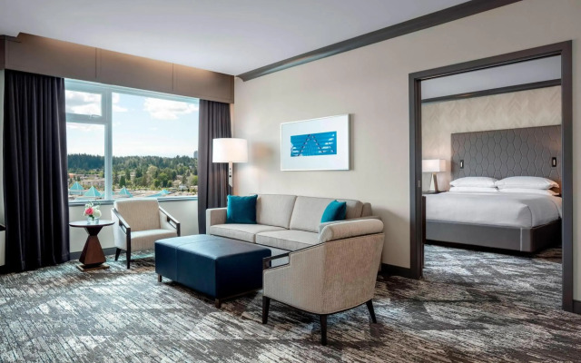 Sheraton Vancouver Guildford Hotel