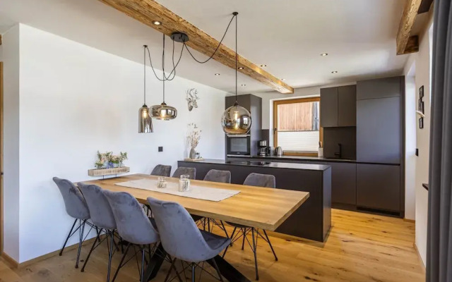 Apartment in Tyrol on the Ski-slope