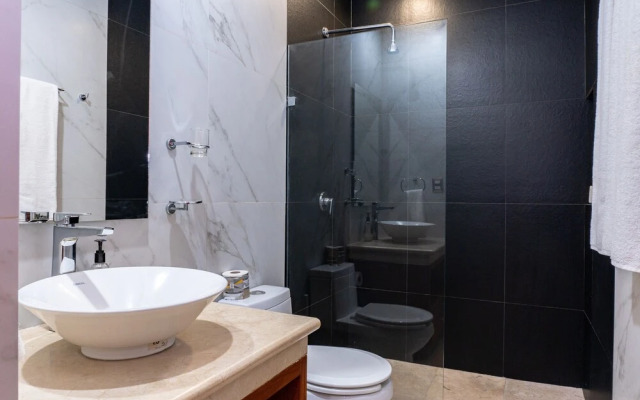 Menesse On The Beach 5 1 Bedroom Condo