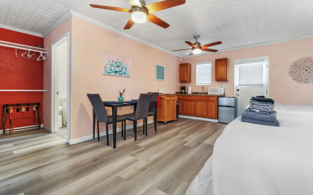 Sequoia Studio w/ Private Patio
